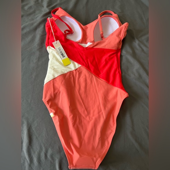 New - Summersalt The Marina One-Piece Size:4 (small) - Picture 4 of 7